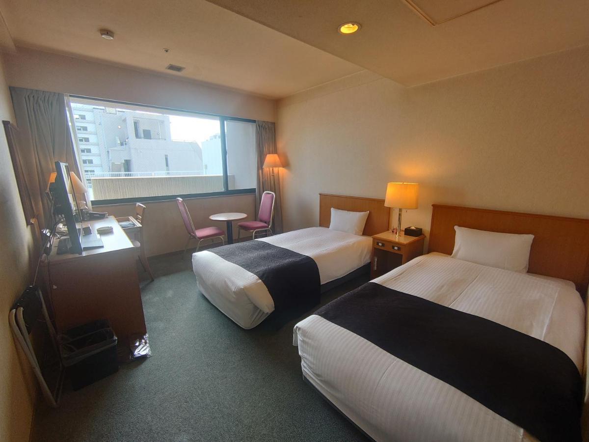 APA Hotel Yokohama Tsurumi Bagian luar foto